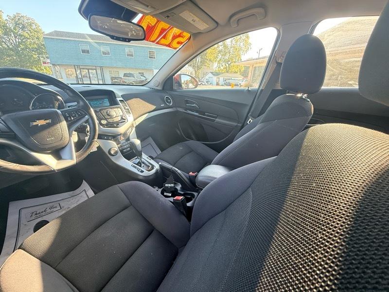 Chevrolet Cruze 1LT 2012