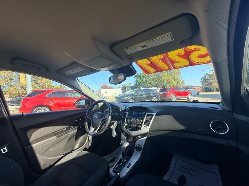 Chevrolet Cruze 1LT 2012