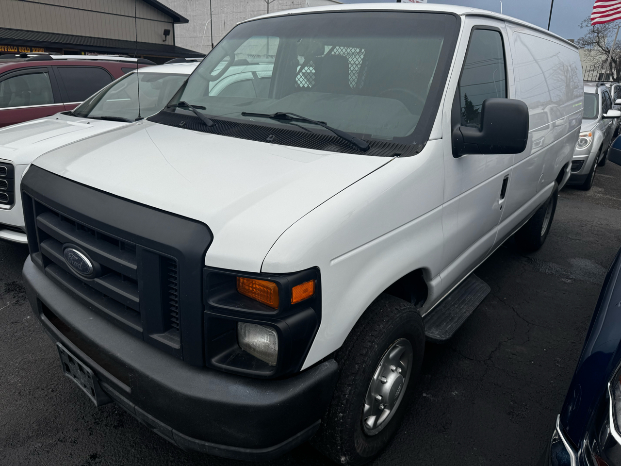 Ford Econoline E-350 Super Duty 2013