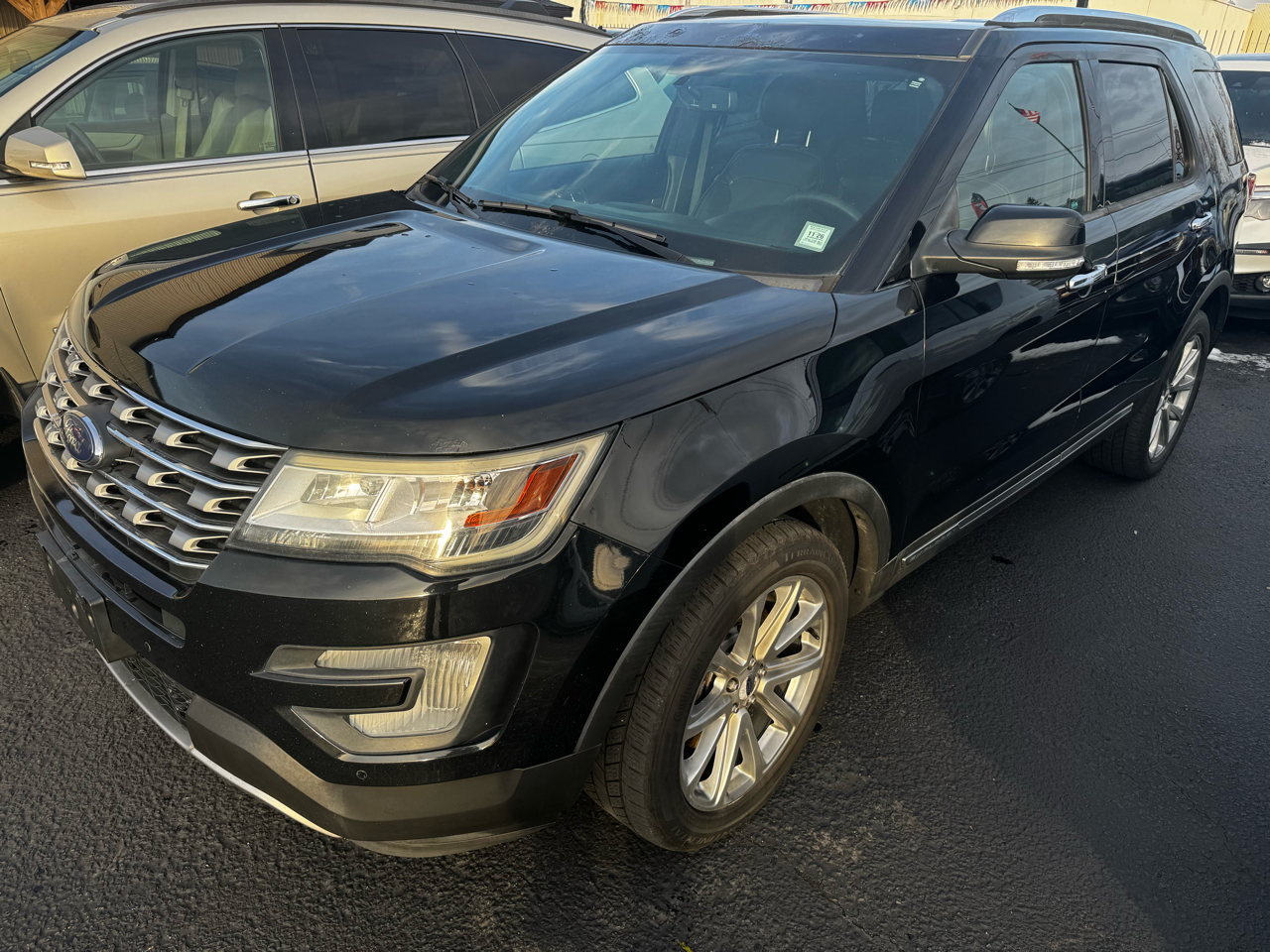 Ford Explorer Limited 4WD 2017