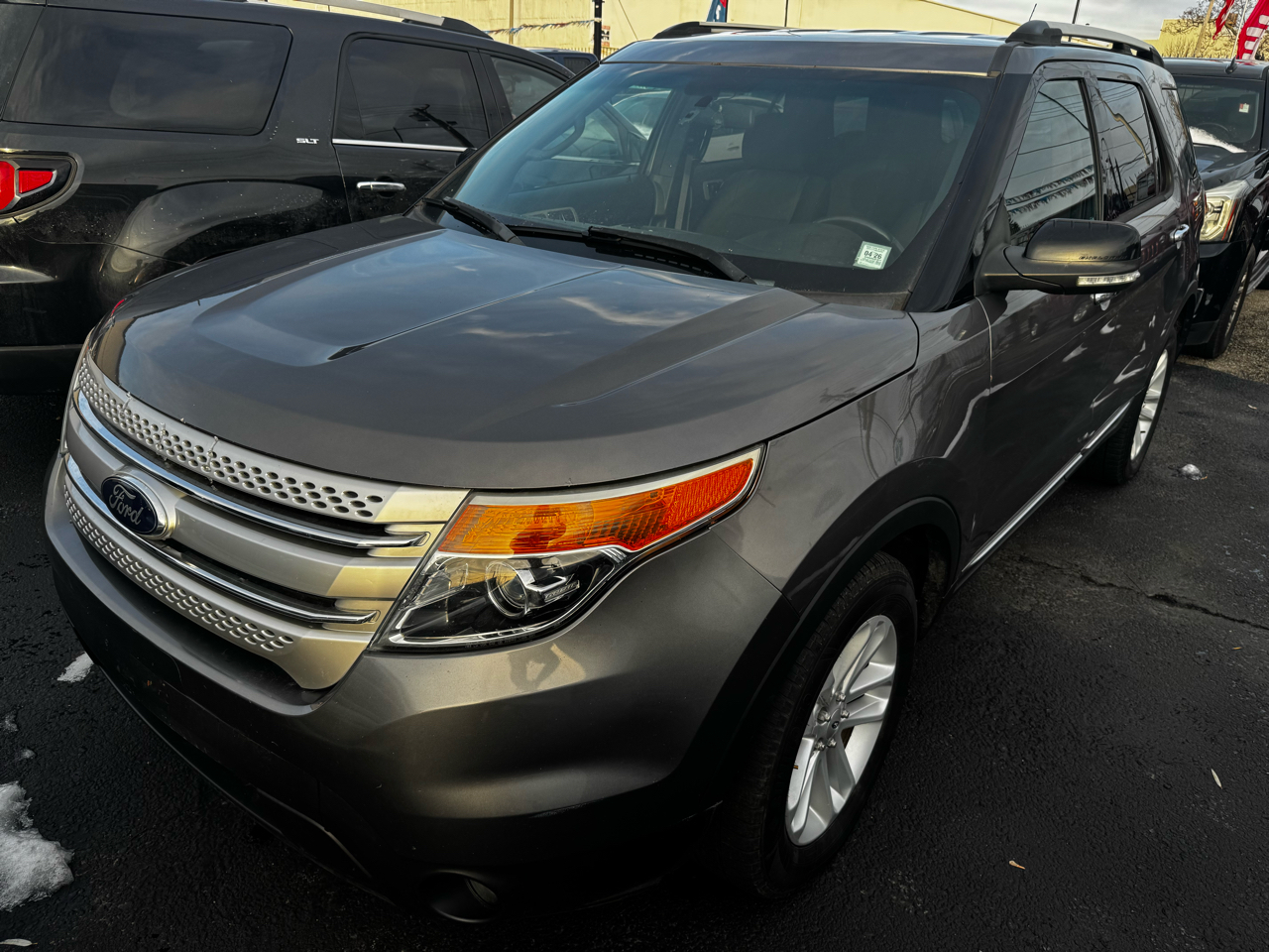 Ford Explorer XLT 4WD 2014