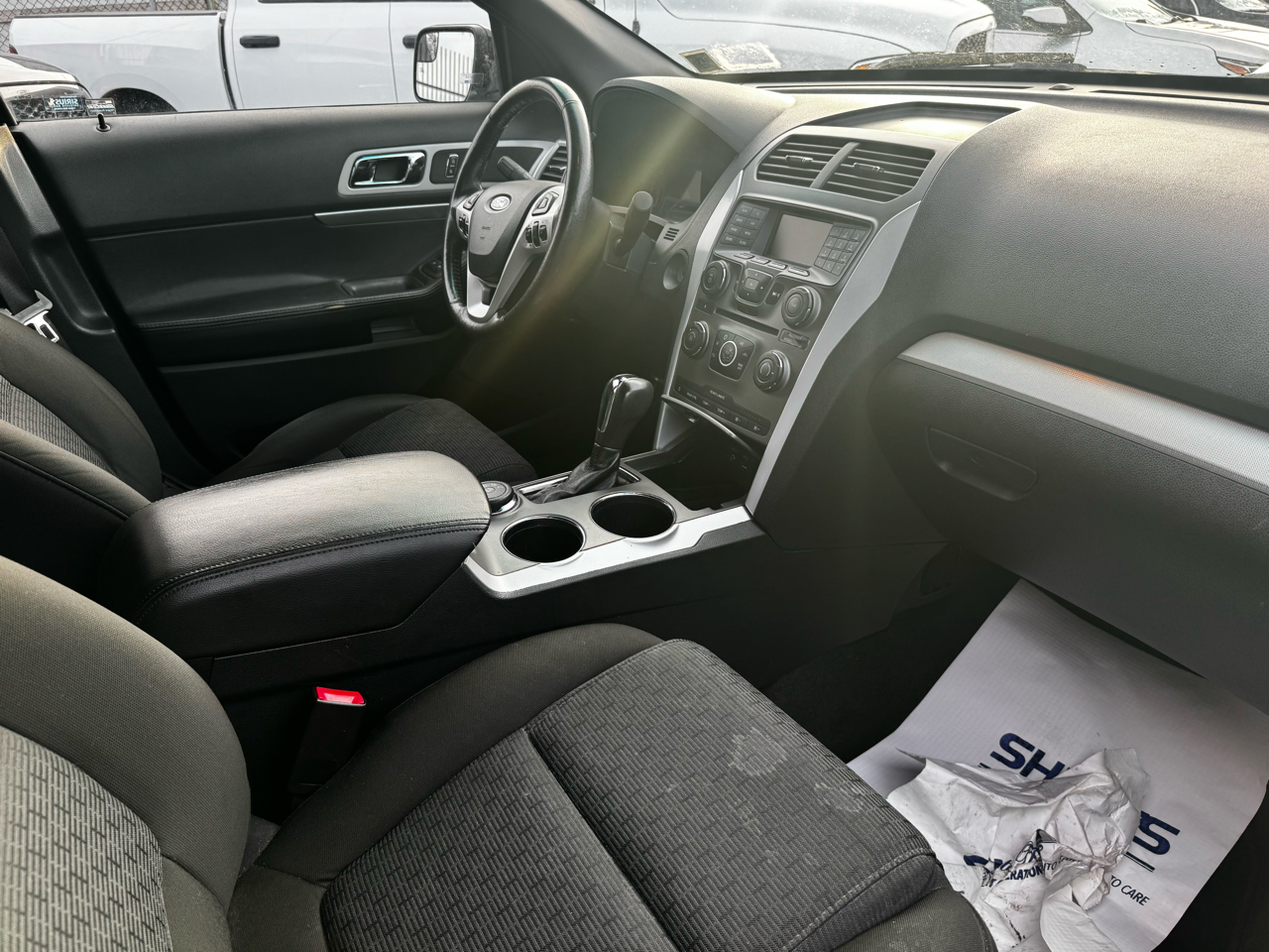 Ford Explorer XLT 4WD 2014