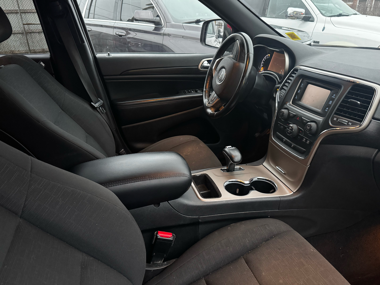 Jeep Grand Cherokee Laredo 4WD 2014