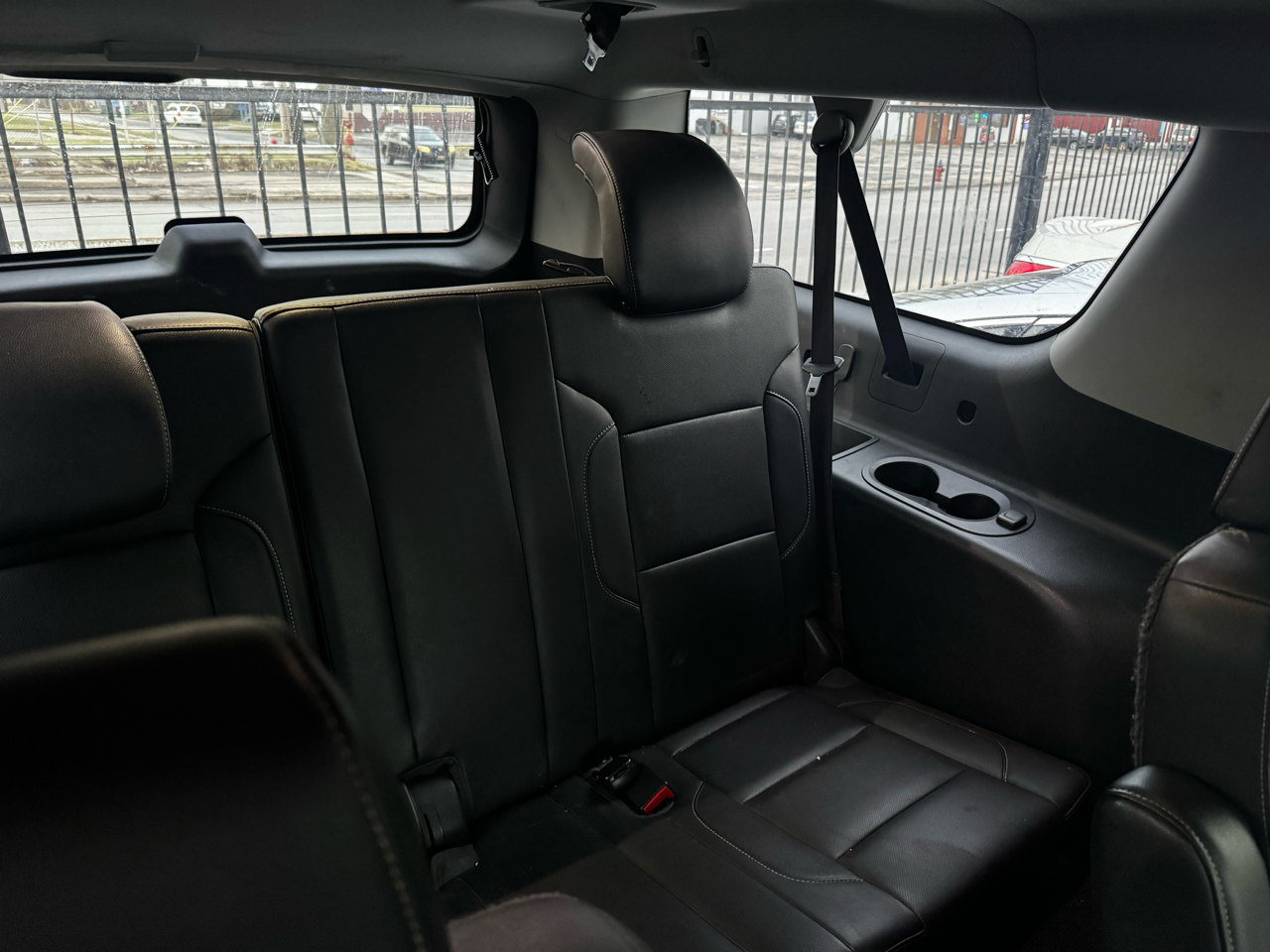 Chevrolet Suburban LTZ 1500 4WD 2015