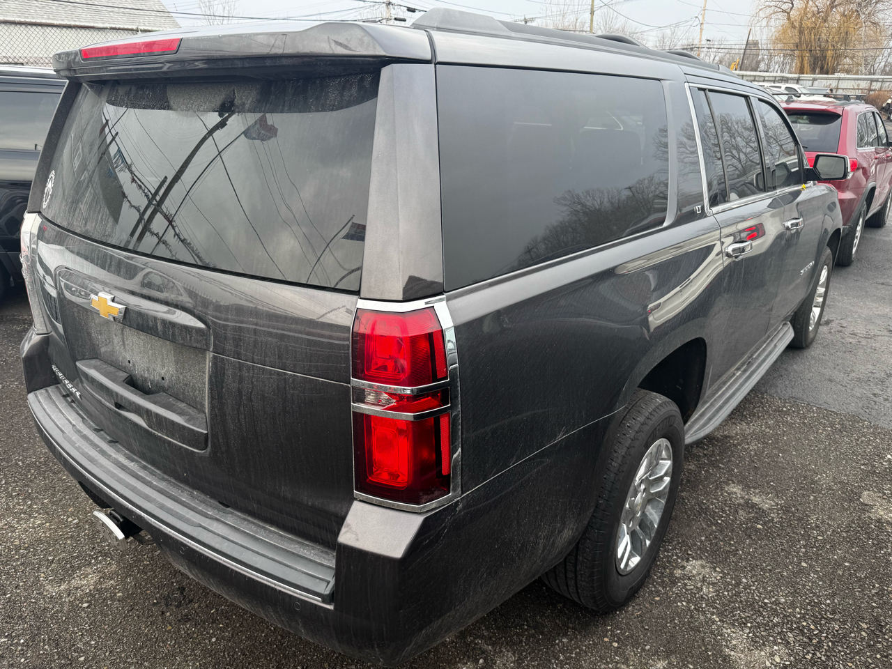 Chevrolet Suburban LT 4WD 2018