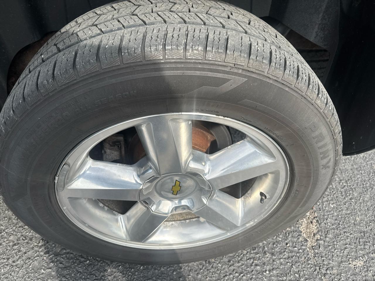 Chevrolet Tahoe 4WD 4dr 1500 LT 2012