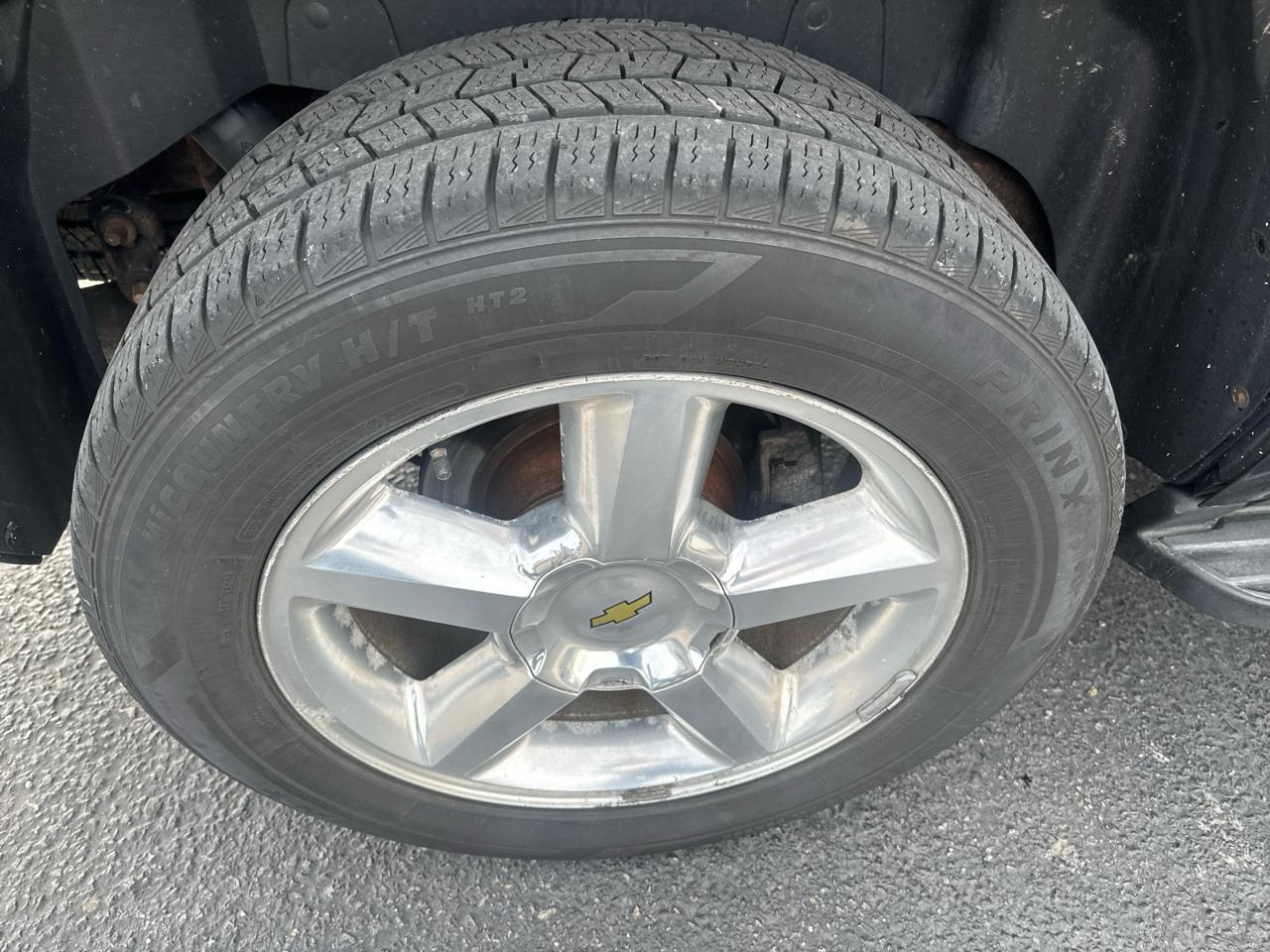 Chevrolet Tahoe 4WD 4dr 1500 LT 2012