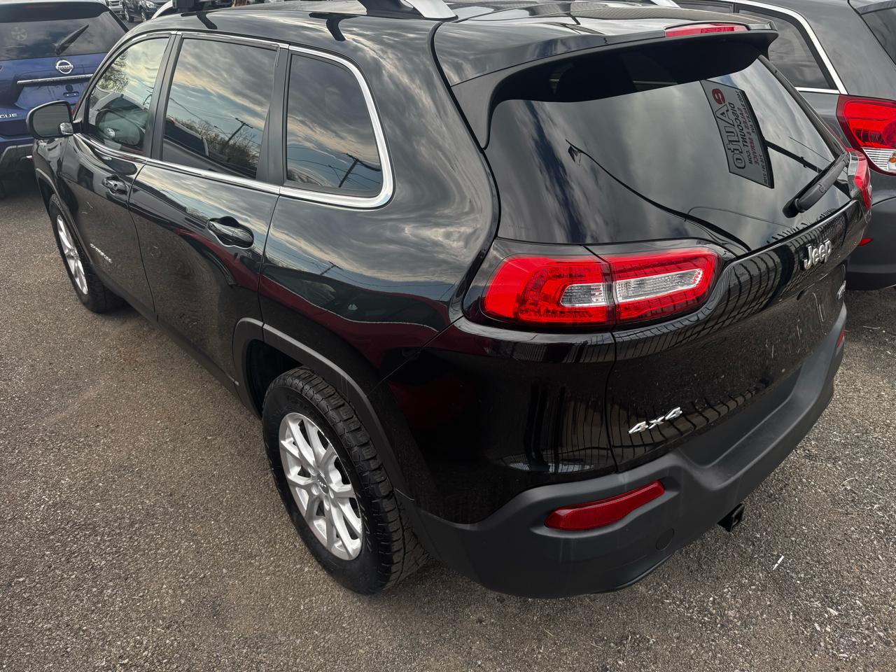Jeep Cherokee 4WD 4dr Latitude 2016