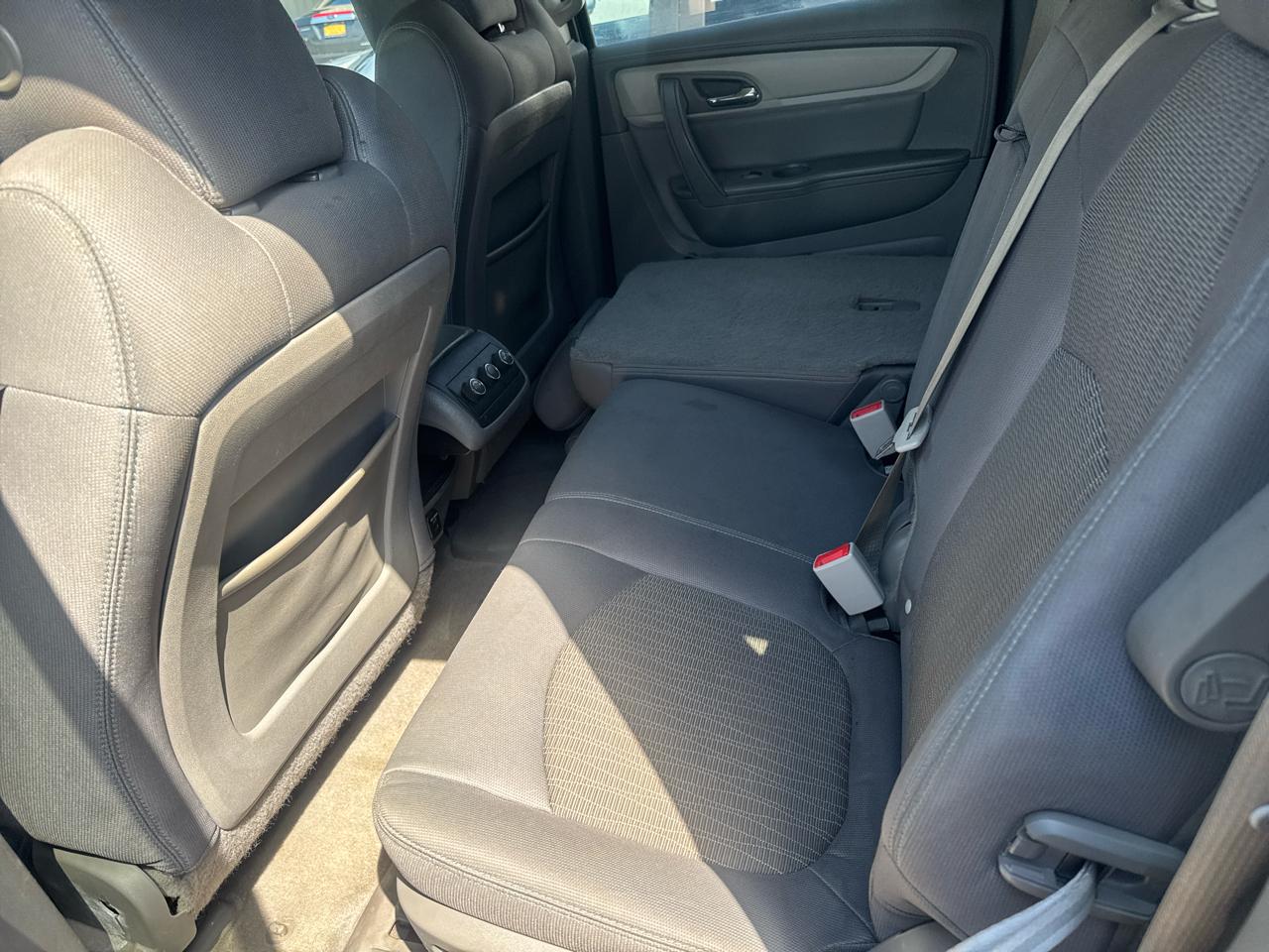 Chevrolet Traverse AWD 4dr LS 2015