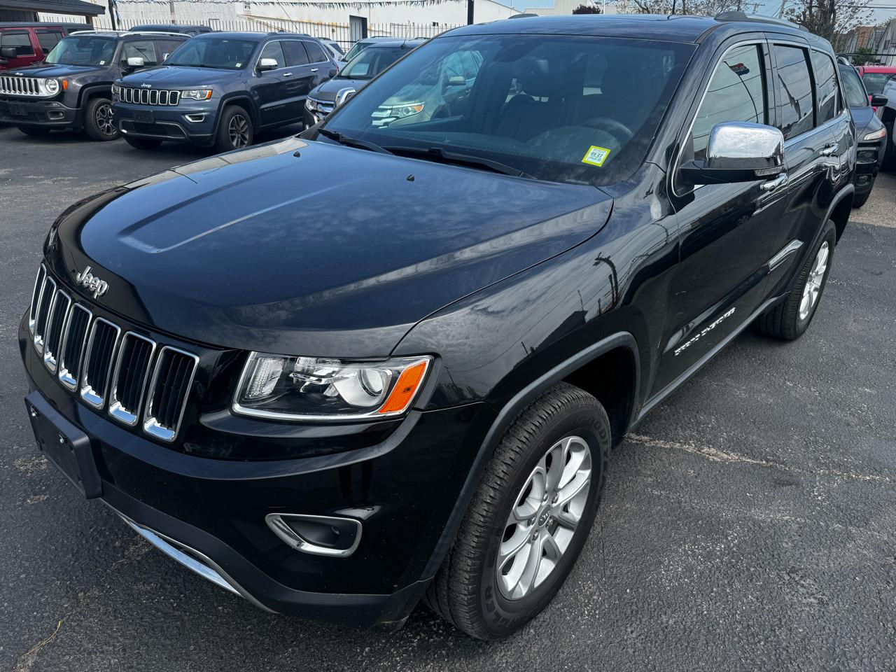 2016 Jeep Grand Cherokee Limited's photo