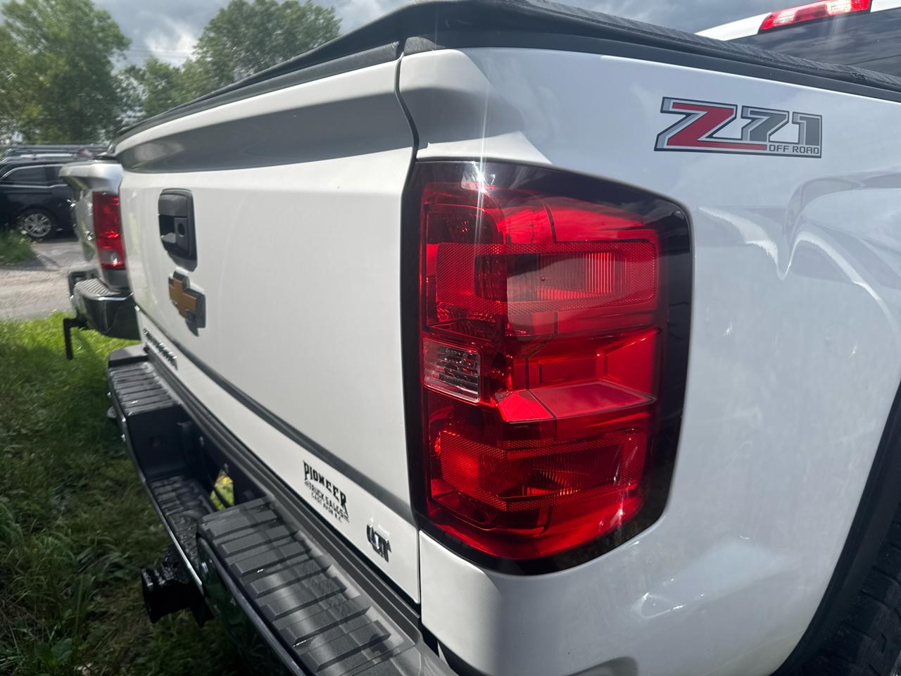 Chevrolet Silverado 2500HD 4WD Crew Cab 153.7" LT 2015
