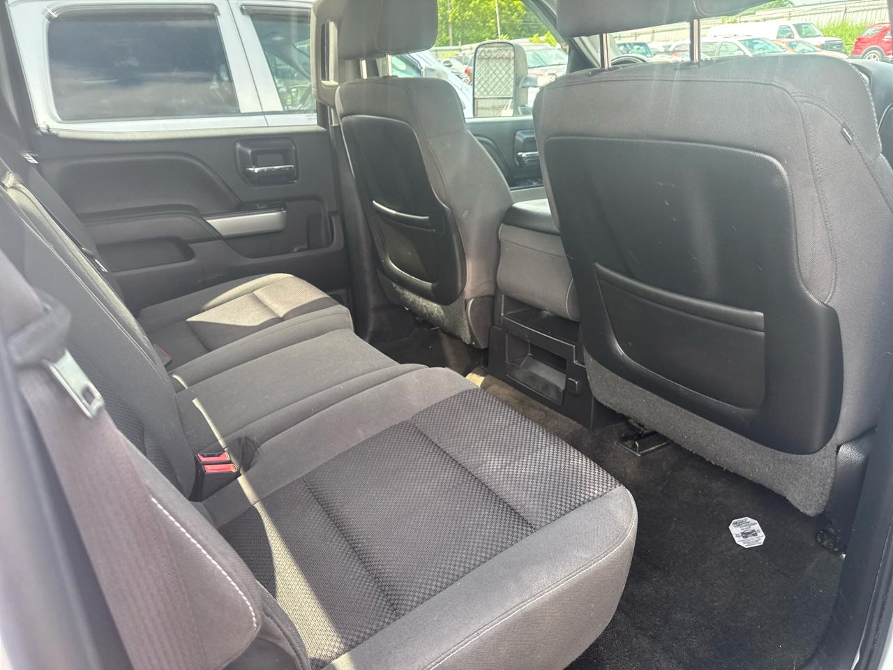 Chevrolet Silverado 2500HD 4WD Crew Cab 153.7" LT 2015