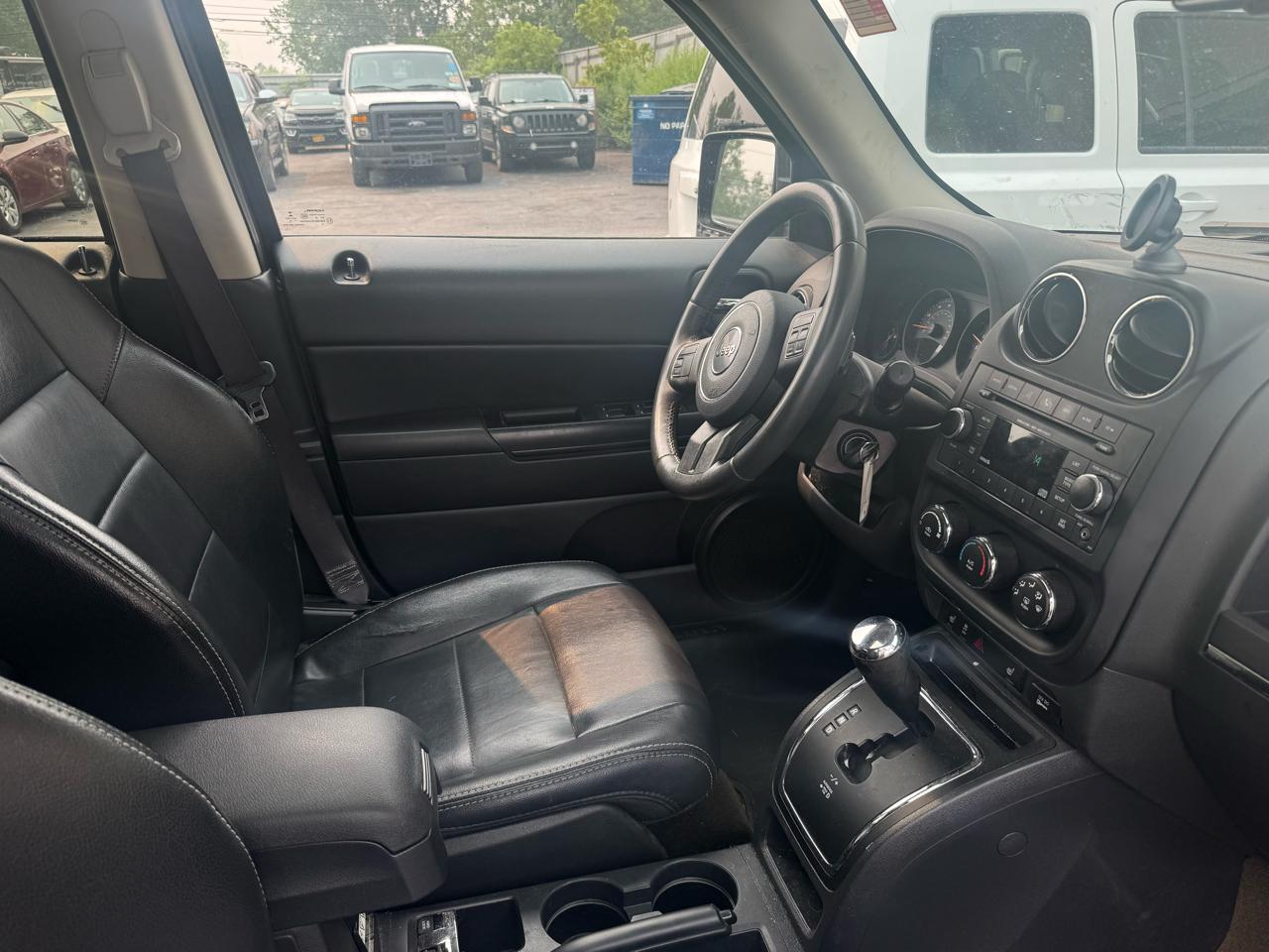 Jeep Patriot 4WD 4dr High Altitude Edition 2016