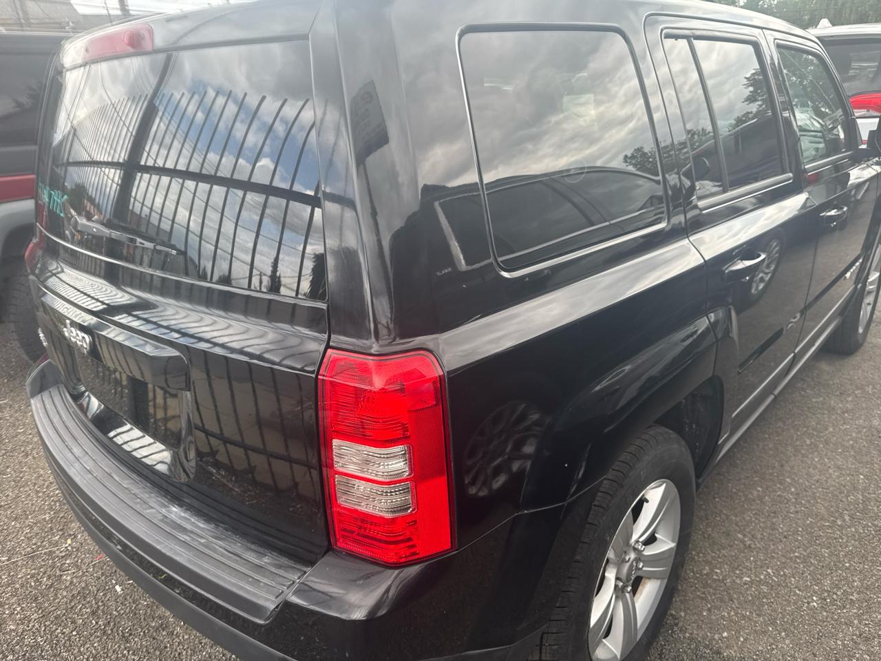 Jeep Patriot 4WD 4dr Sport 2013