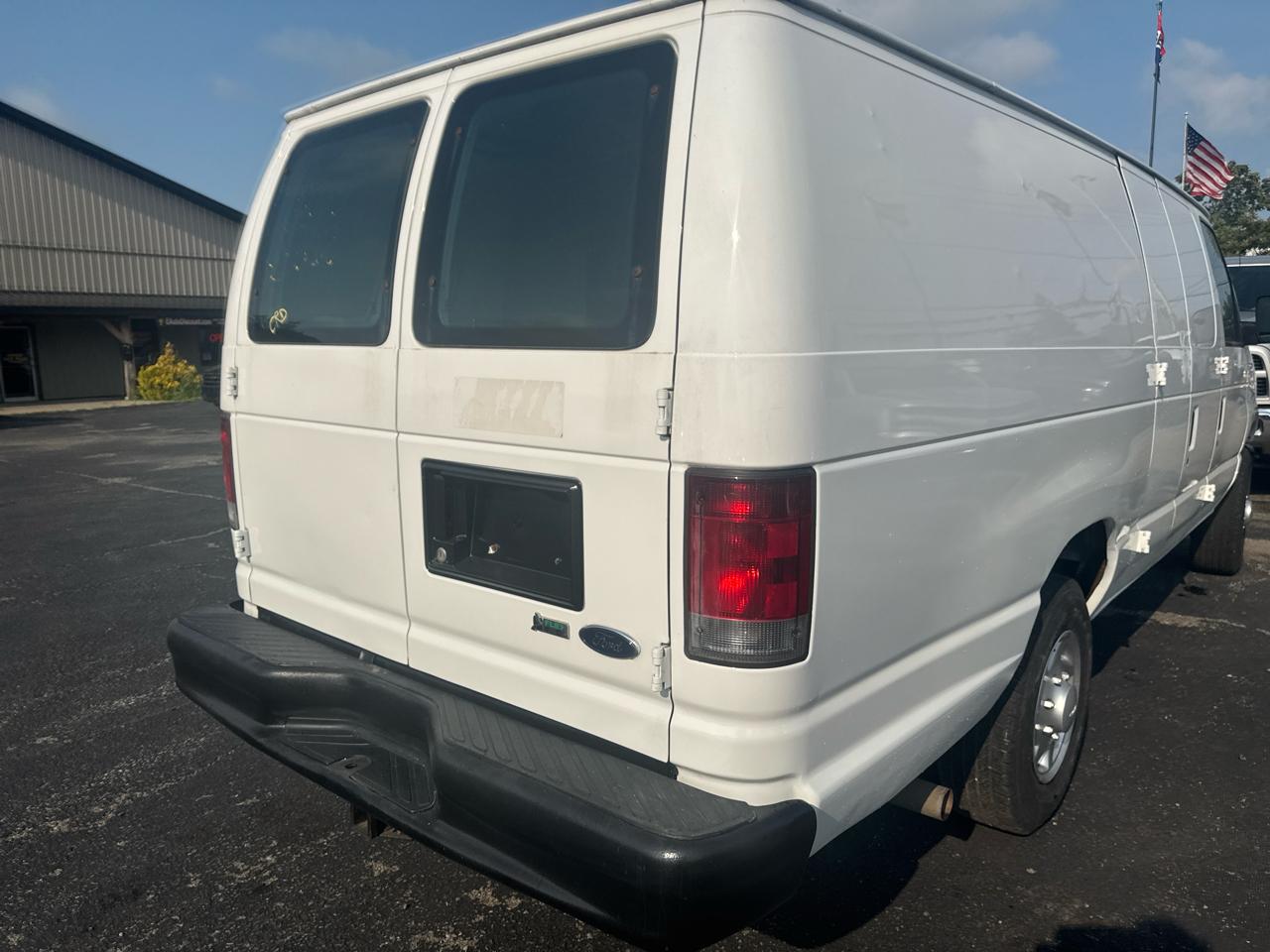 Ford Econoline Cargo Van E-250 Ext Recreational 2013