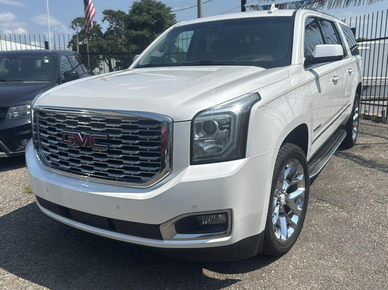 GMC Yukon XL 4WD 4dr Denali 2018
