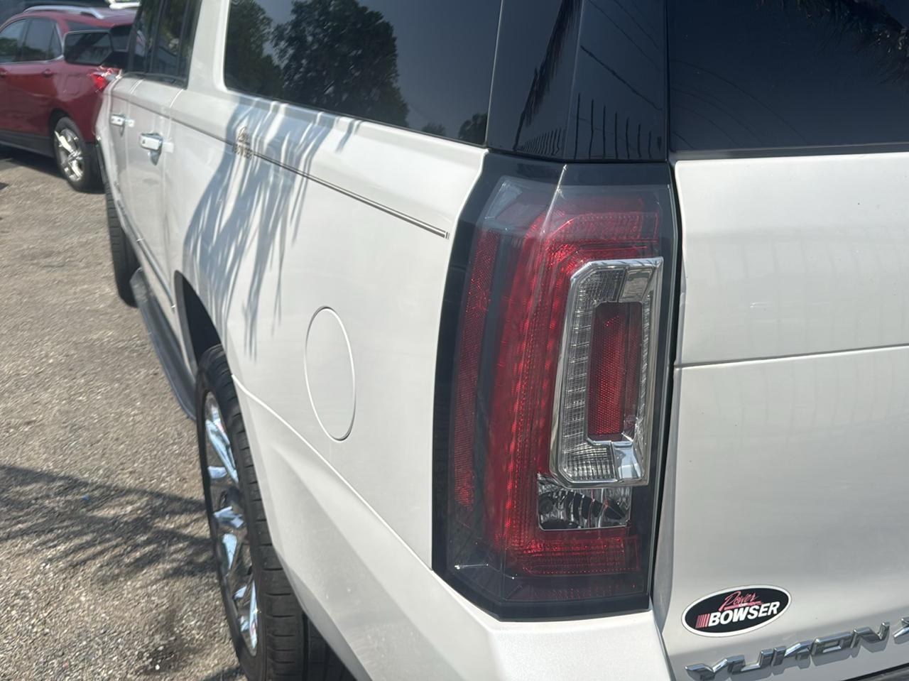 GMC Yukon XL 4WD 4dr Denali 2018