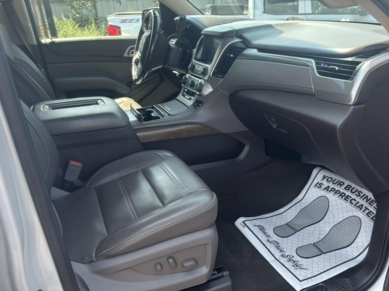 GMC Yukon XL 4WD 4dr Denali 2018