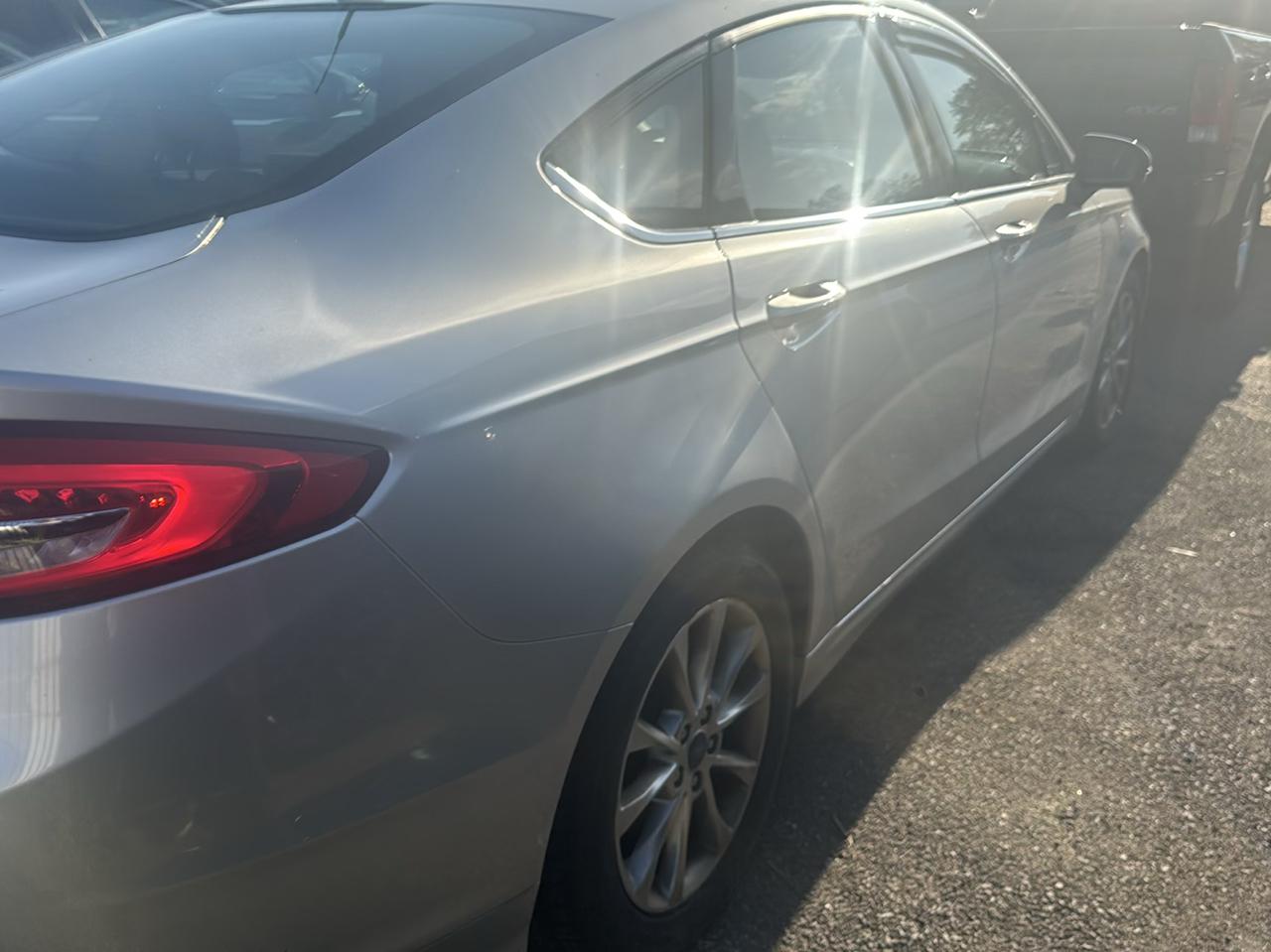 Ford Fusion SE FWD 2017