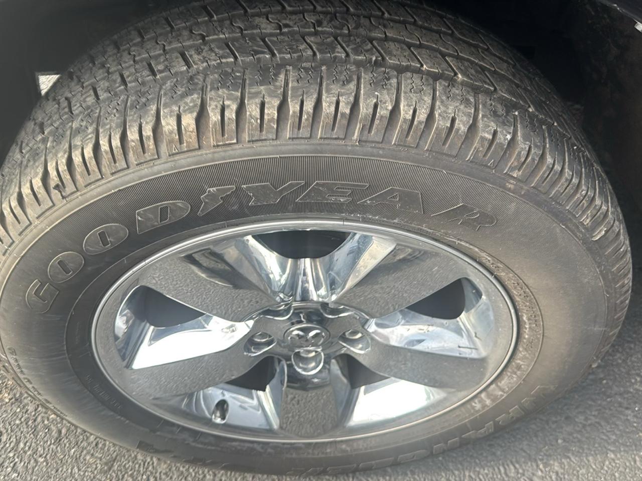 RAM 1500 Express 4x4 Quad Cab 6'4" Box 2018