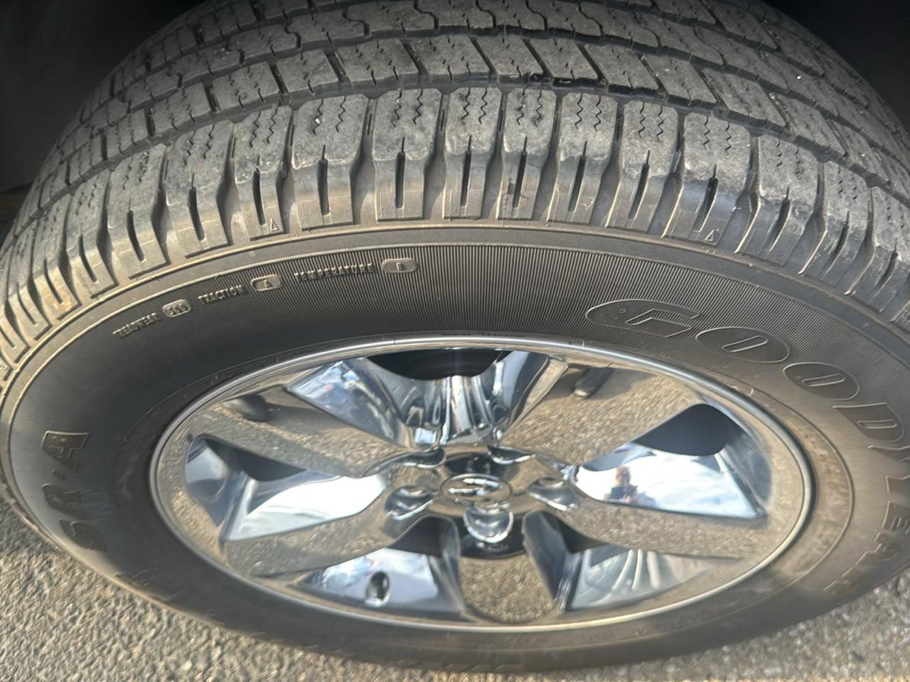 RAM 1500 Express 4x4 Quad Cab 6'4" Box 2018