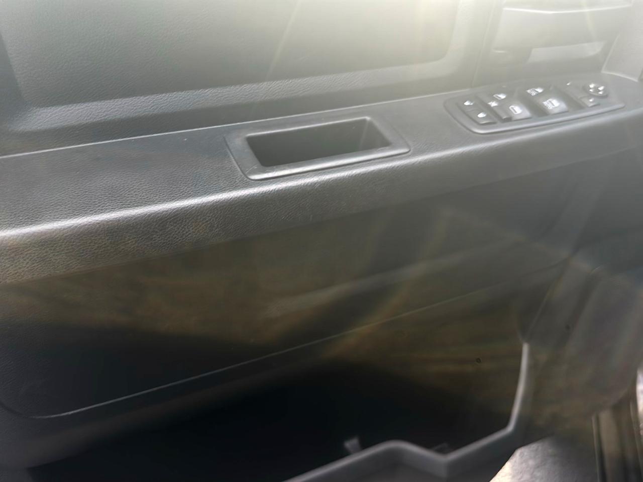 RAM 1500 Express 4x4 Quad Cab 6'4" Box 2018
