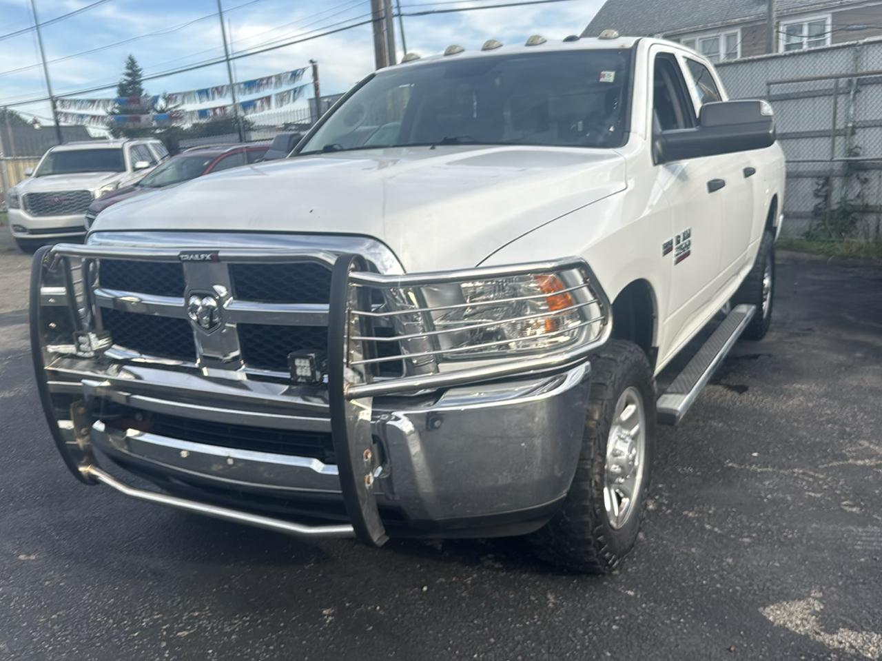RAM 2500 4WD Crew Cab 149" Tradesman 2016