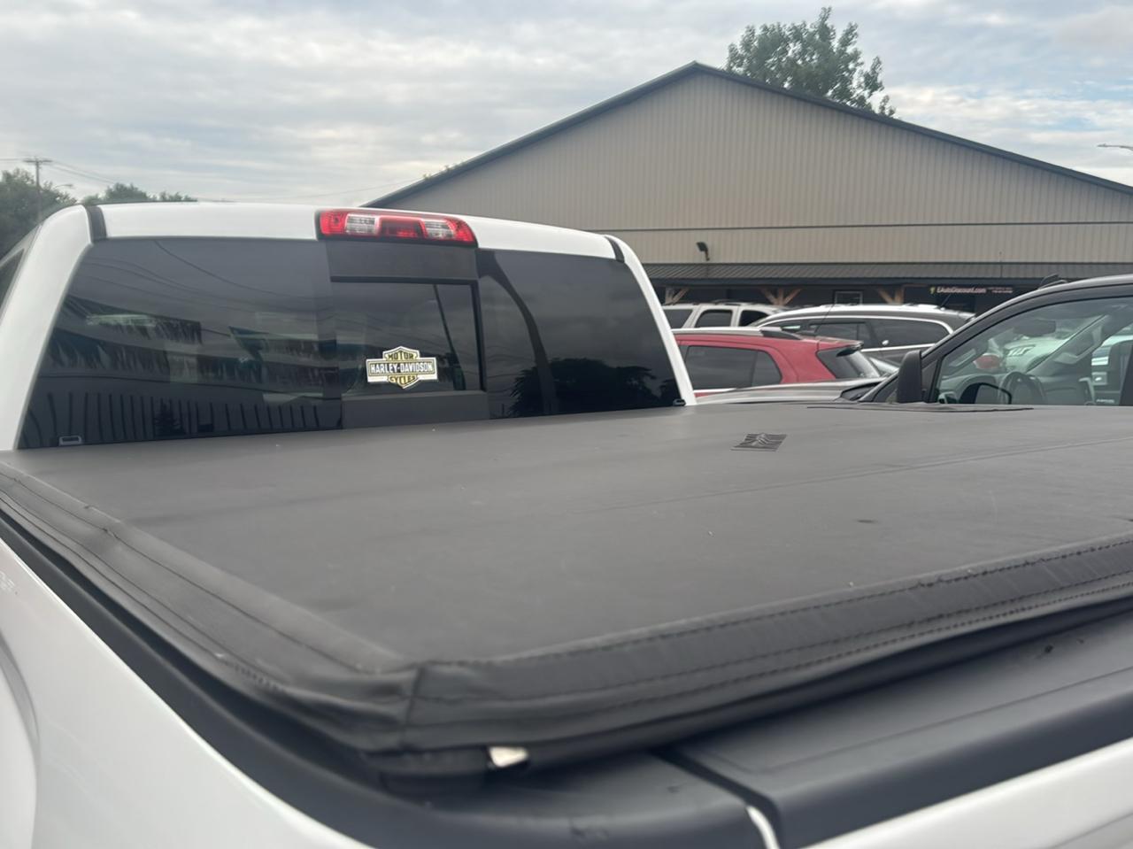 GMC Sierra 1500 4WD Crew Cab 143.5" SLT 2014