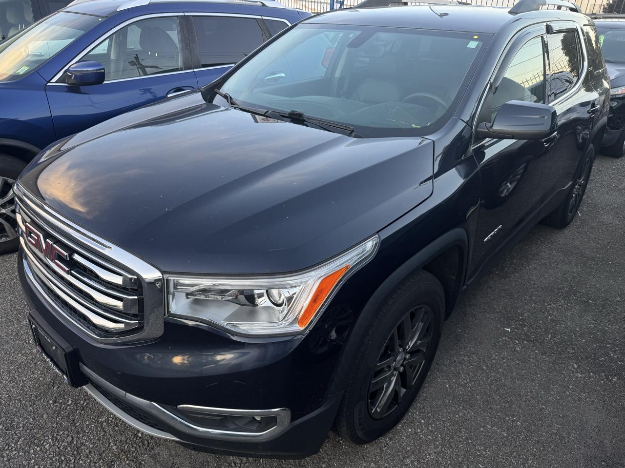 GMC Acadia AWD 4dr SLT w/SLT-1 2017