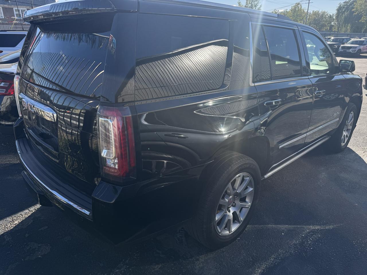 GMC Yukon 4WD 4dr Denali 2018