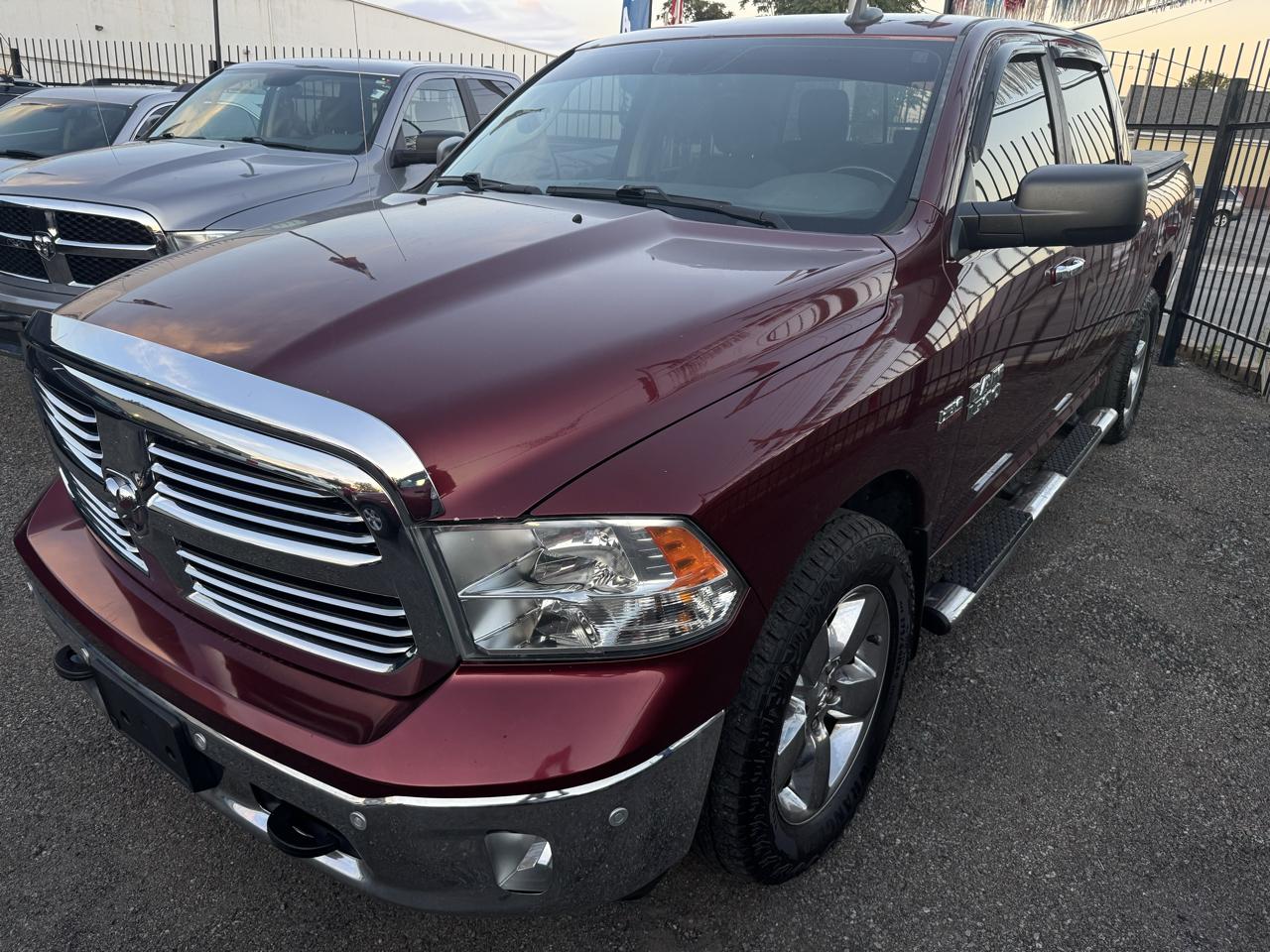 RAM 1500 4WD Crew Cab 140.5" Big Horn 2016