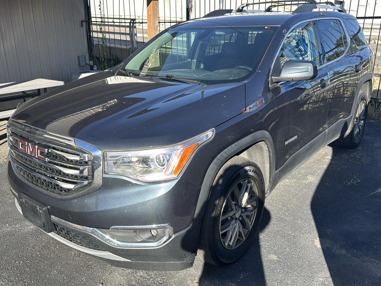 GMC Acadia AWD 4dr SLE w/SLE-2 2019