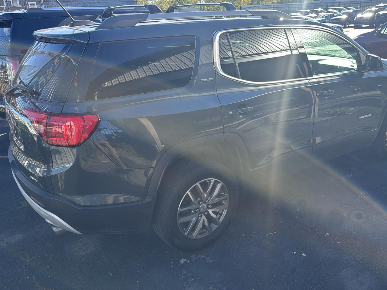 GMC Acadia AWD 4dr SLE w/SLE-2 2019