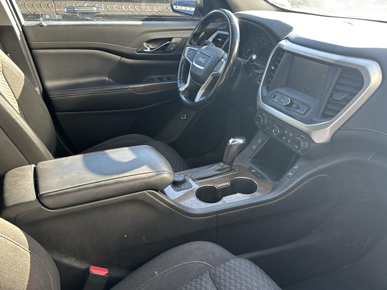 GMC Acadia AWD 4dr SLE w/SLE-2 2019