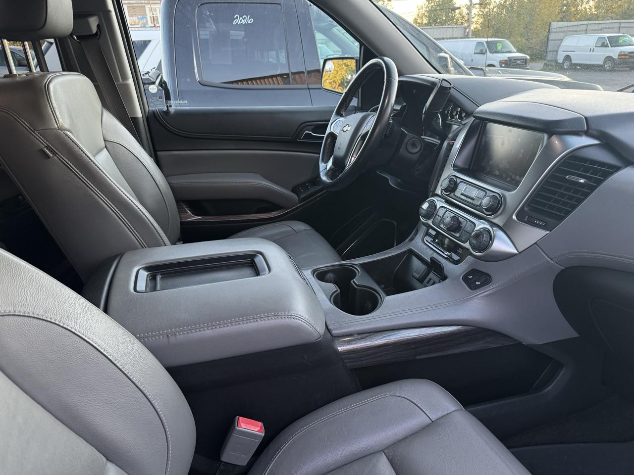 Chevrolet Tahoe 4WD 4dr LT 2016