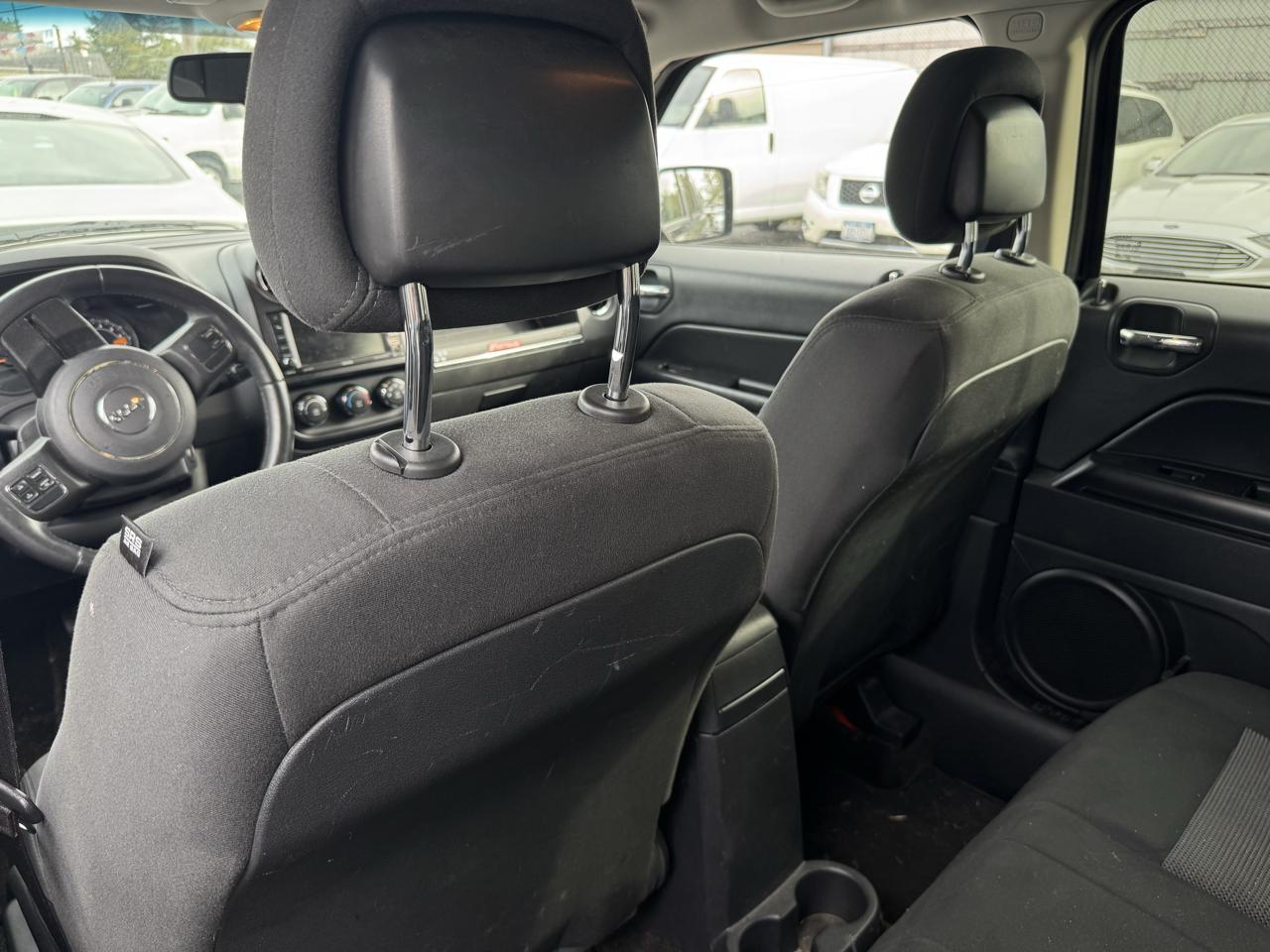 Jeep Patriot FWD 4dr Latitude 2014