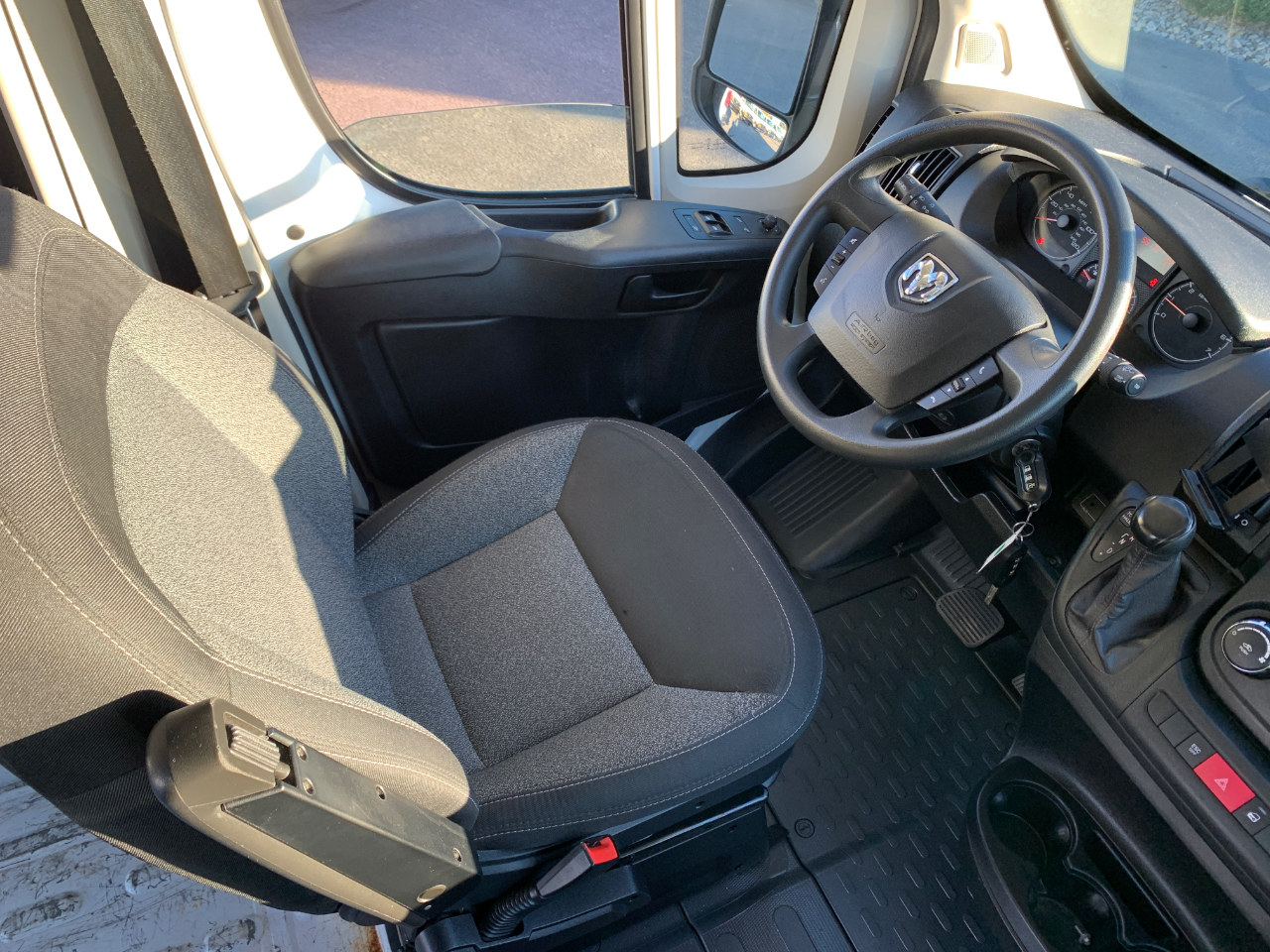 RAM Promaster 1500 Low Roof 136-in. WB 2021