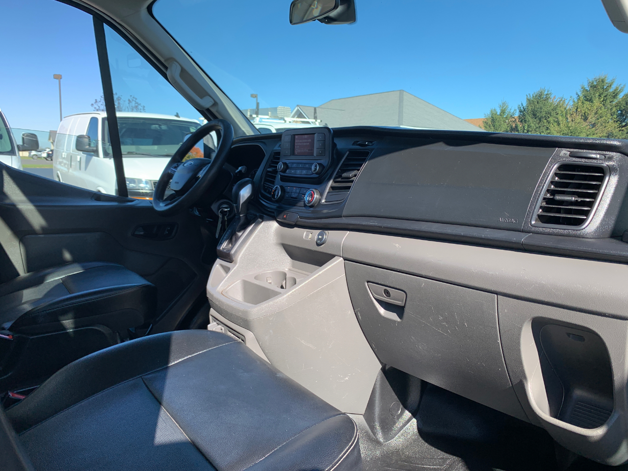 Ford Transit T-250 2020