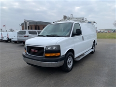 2014 GMC Savana 