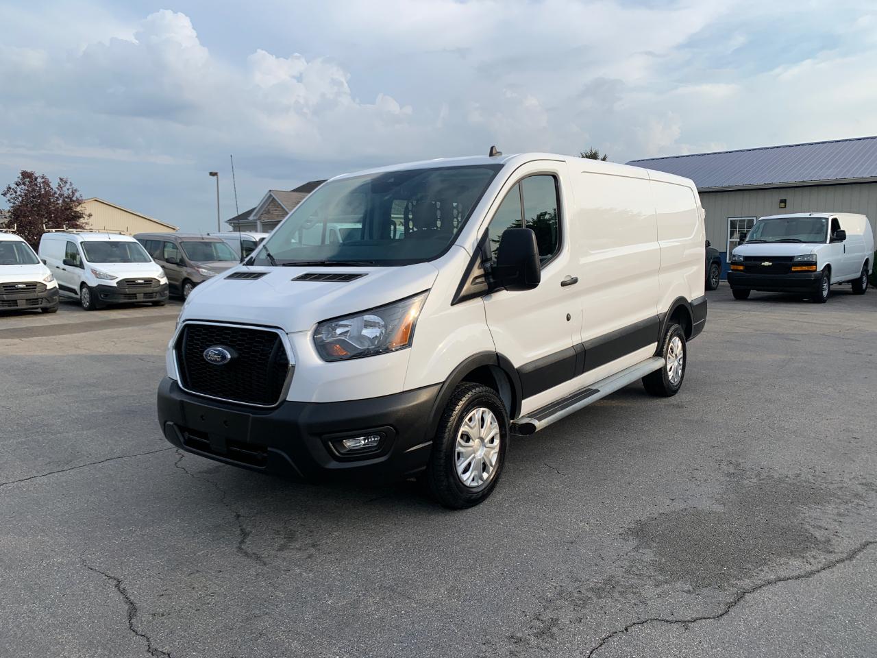 2025 Ford Transit 250 Van