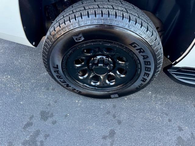 Chevrolet Tahoe LS 4WD 2010