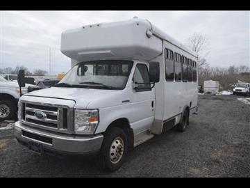 2017 Ford Econoline E350