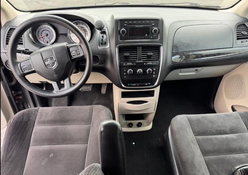 Dodge Grand Caravan SE 2014