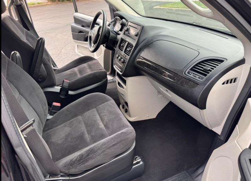 Dodge Grand Caravan SE 2014
