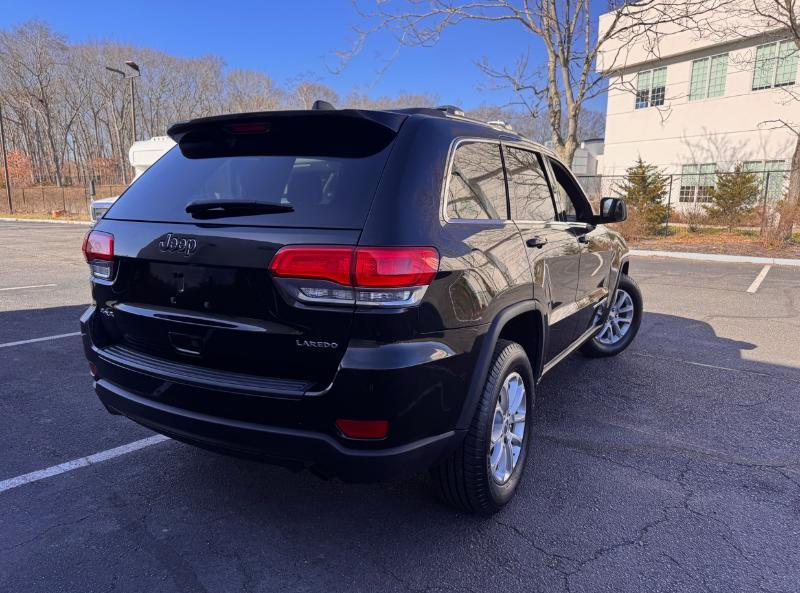 Jeep Grand Cherokee Laredo 4WD 2015