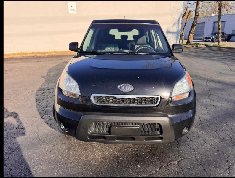 Kia Soul + 2010