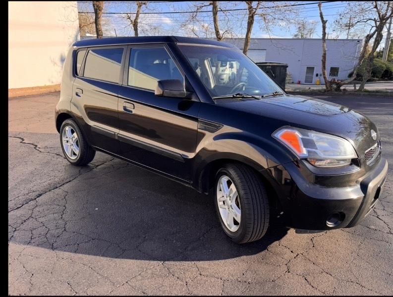 Kia Soul + 2010