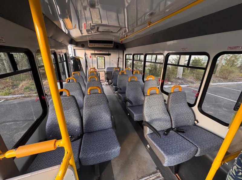 Ford Econoline E450 2011