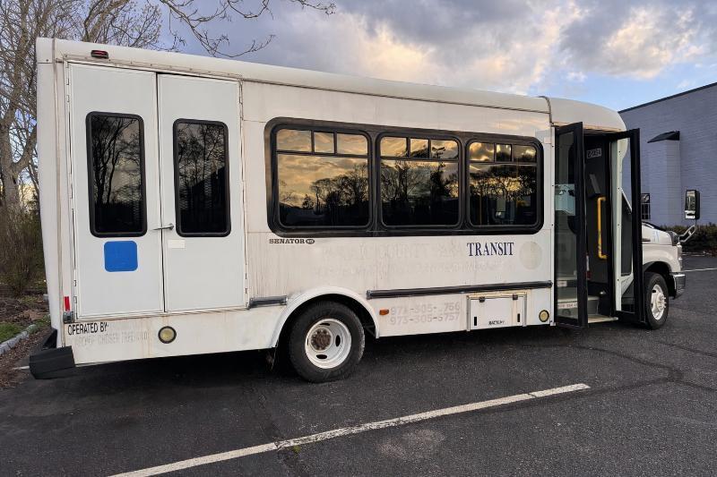 Ford Econoline E450 2011