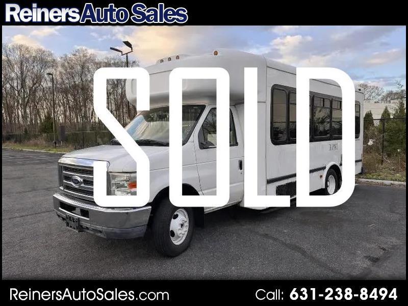 2011 Ford Econoline E450
